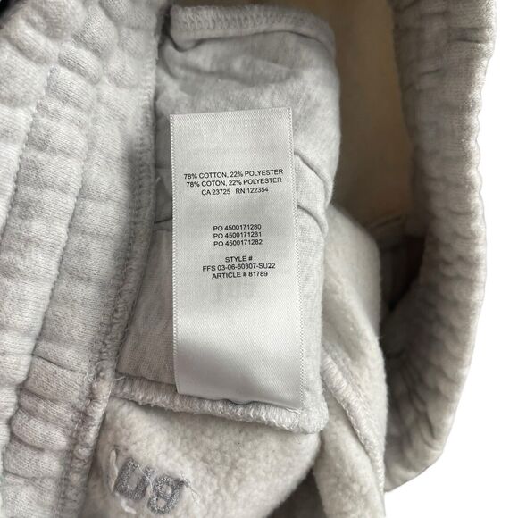 Aritzia Tna XS Cozy Fleece Boyfriend Shorts Light Gray High Rise Lounge - Picture 3 of 8